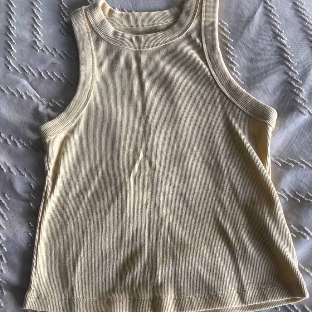 Old navy tank top - Picture 1 of 1